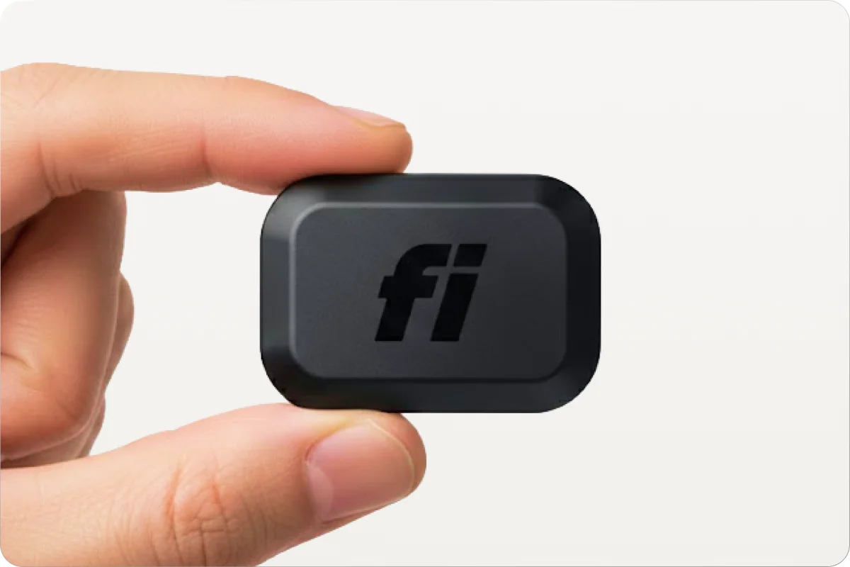 Fi Mini compact tracker